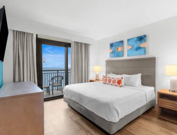 Oceanfront Deluxe Three Bedroom Condo