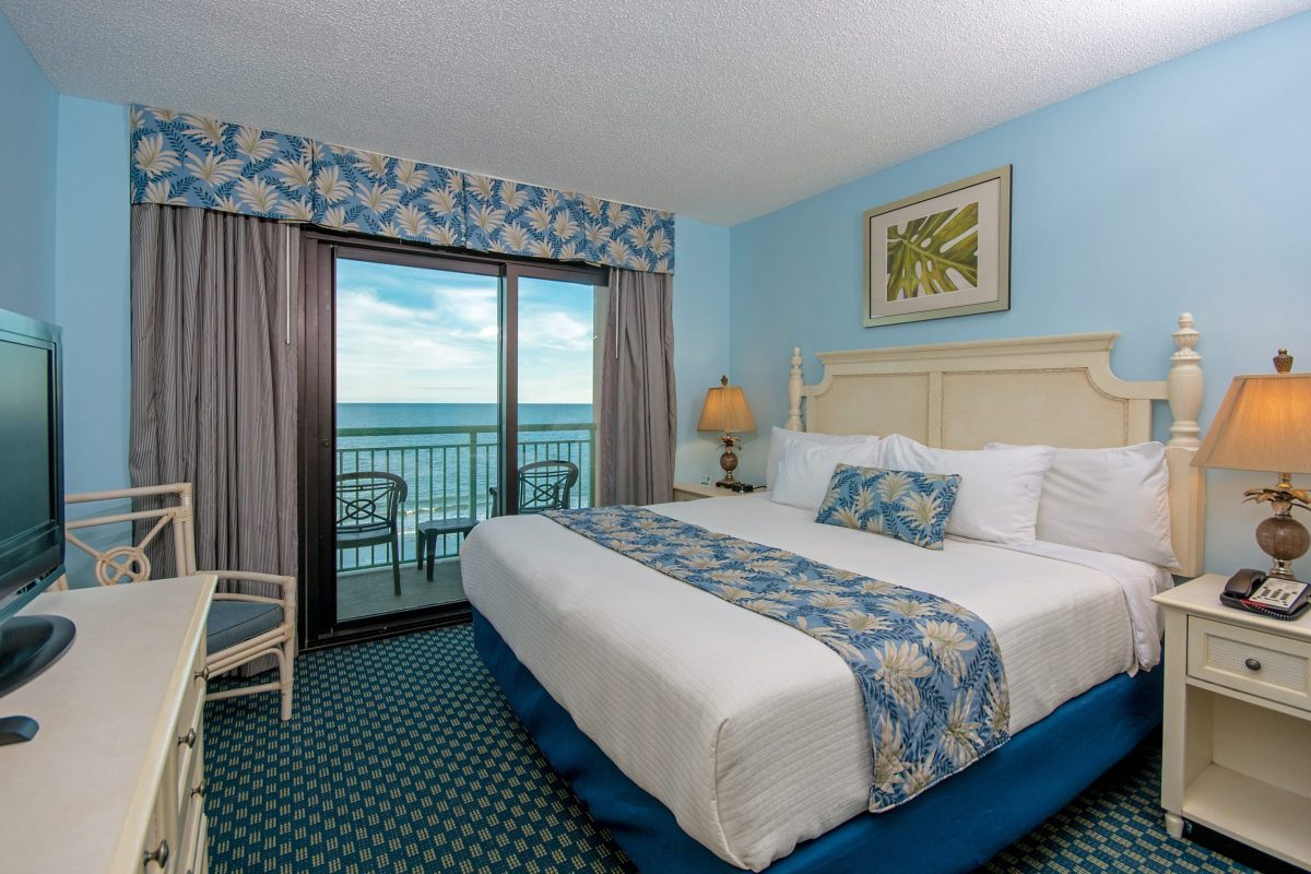 Oceanfront Three Bedroom Condo Oceanfront Three Bedroom Condo